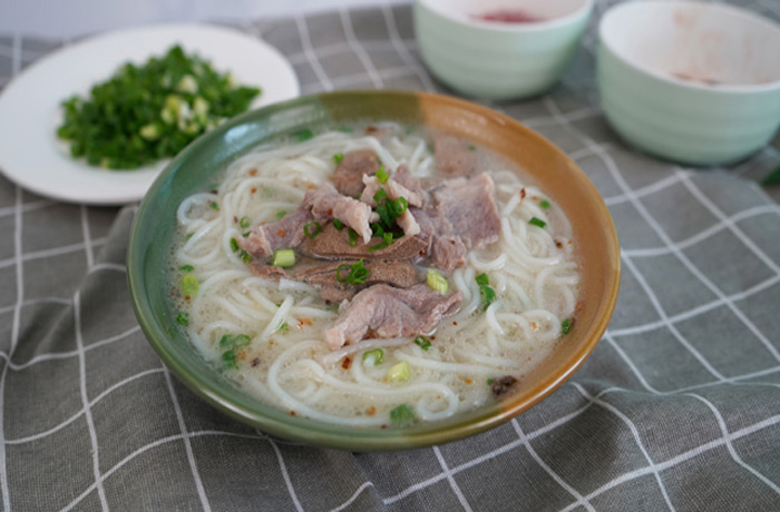 承留镇原味汤粉王培训